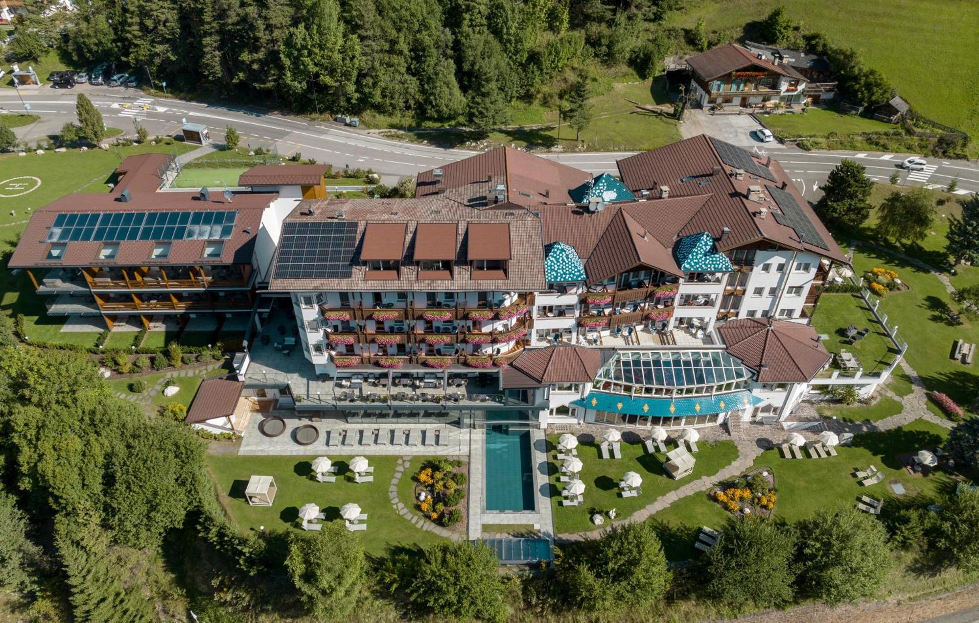 Diamant Spa Resort Santa Cristina Val Gardena 外观 照片