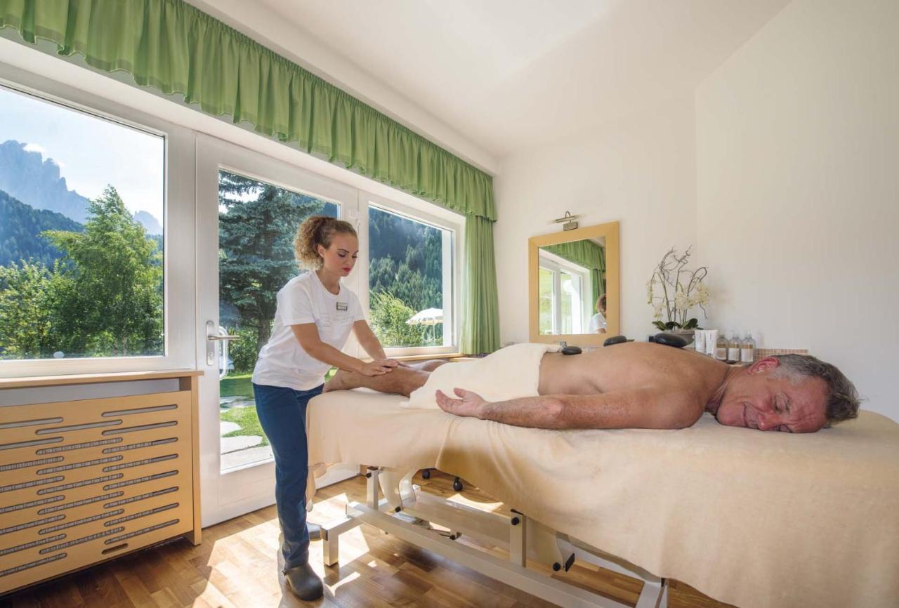 Diamant Spa Resort Santa Cristina Val Gardena 外观 照片